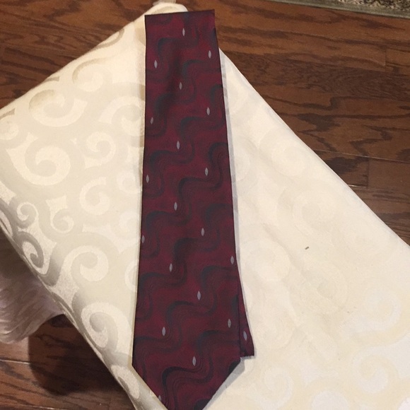 David Taylor tie - Picture 1 of 3